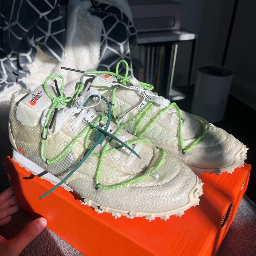 Off White Nike Waffle Racer